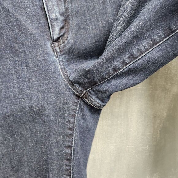 Duluth Trading Capri Jeans Size 8 Stretch - Picture 3 of 10